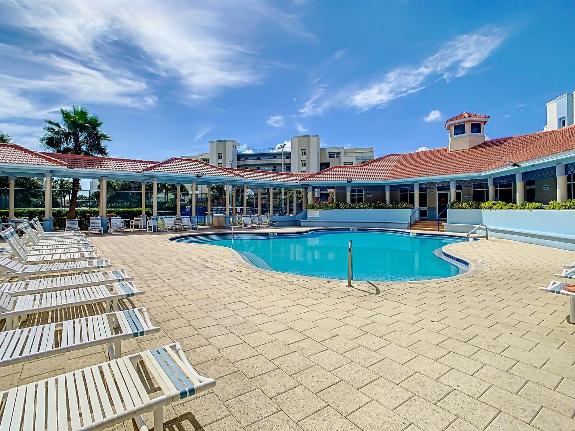 Large Corner Unit At Ocean Walk With Sneak Peak Of The Ocean ~ Ow20-501 Apartment New Smyrna Beach Exterior photo